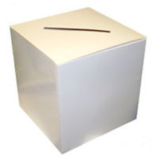 White wedding post box - Zeppy.io
