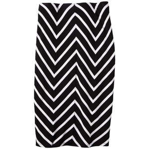 Mossimo Women's Zig Zag Print Refined Pencil Skirt - Black/W ...