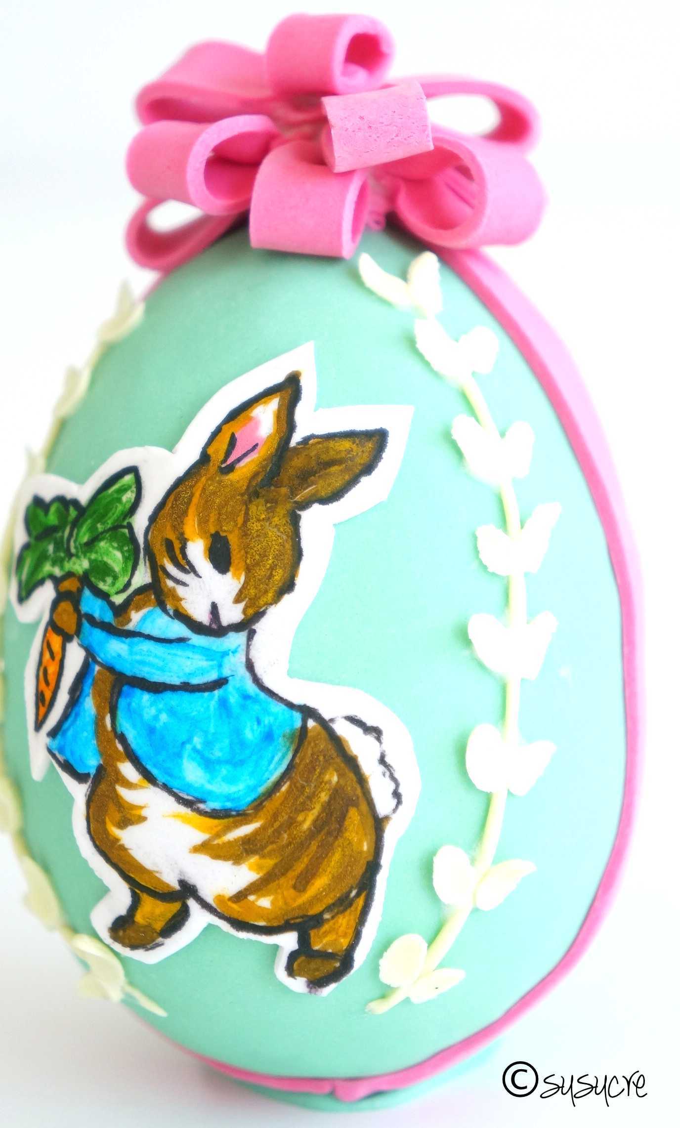 Easter Egg Cakes - Peter Rabbit with Carrot | susucre