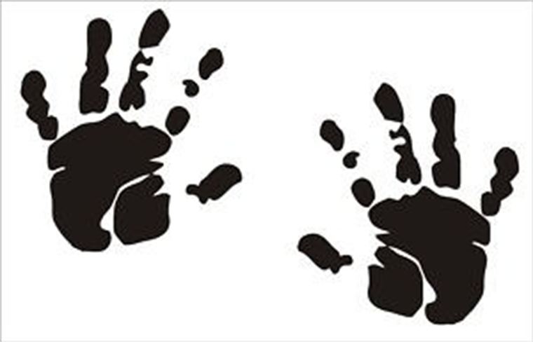 child handprint black