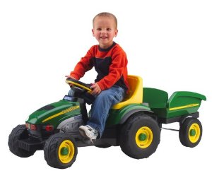 Peg Perego John Deere Farm Tractor and Trailer: Toys ...